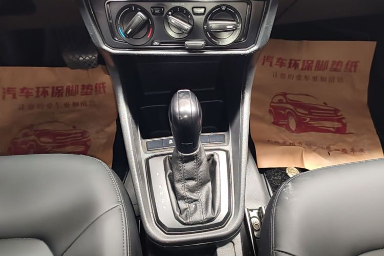 Volkswagen Santana 2019 #14 Volkswagen Santana 2019 car image #14