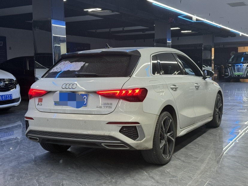 Audi A3 2024 car image #9
