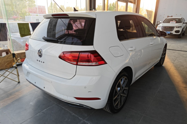 Volkswagen Golf 2020 #7 Volkswagen Golf 2020 car image #7