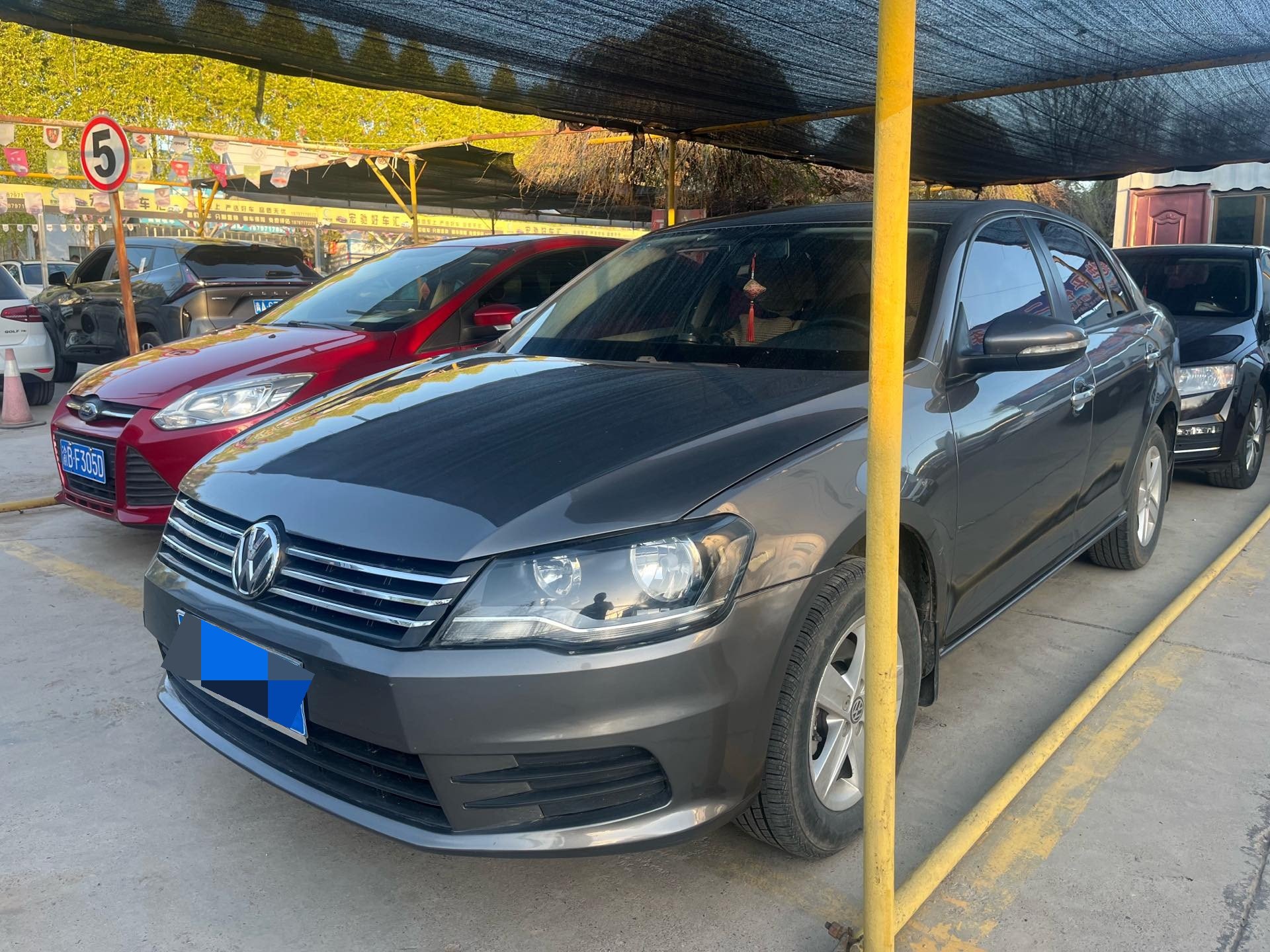 Volkswagen Bora 2015 Volkswagen Bora 2015 car image