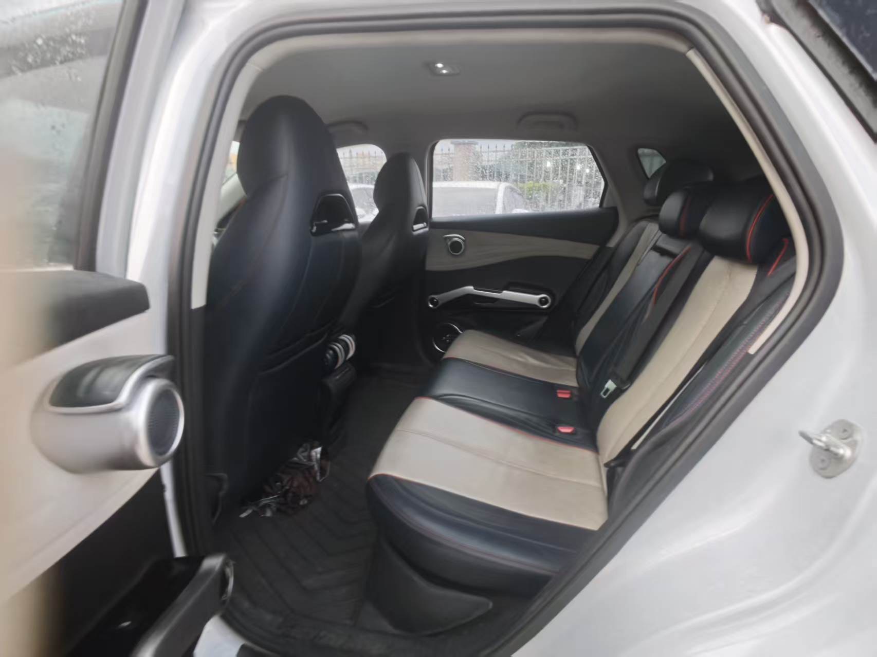 BYD Yuan Plus 2022 immagine di auto #7