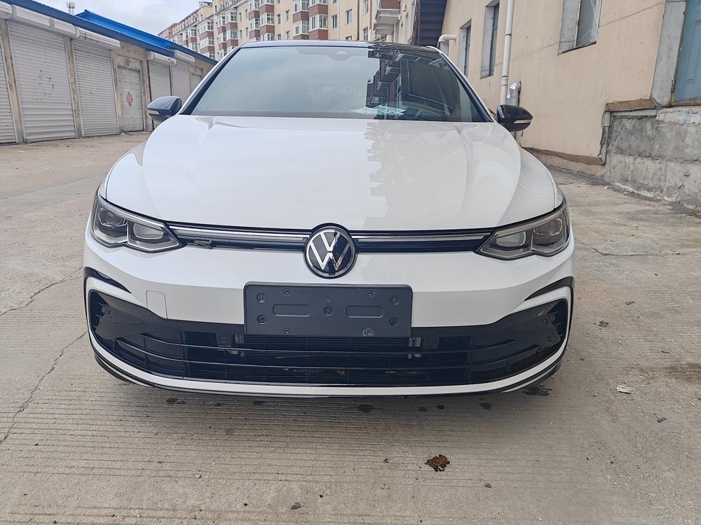 Volkswagen Golf 2022 #2 Volkswagen Golf 2022 صورة سيارة #2