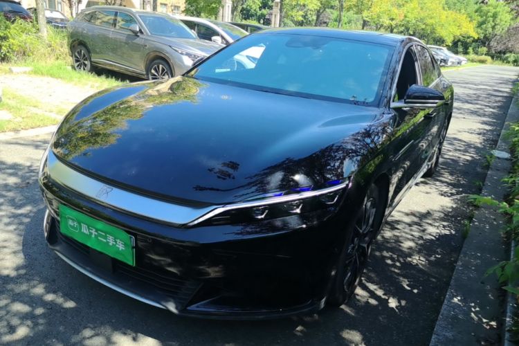 BYD Han 2024 car image #2