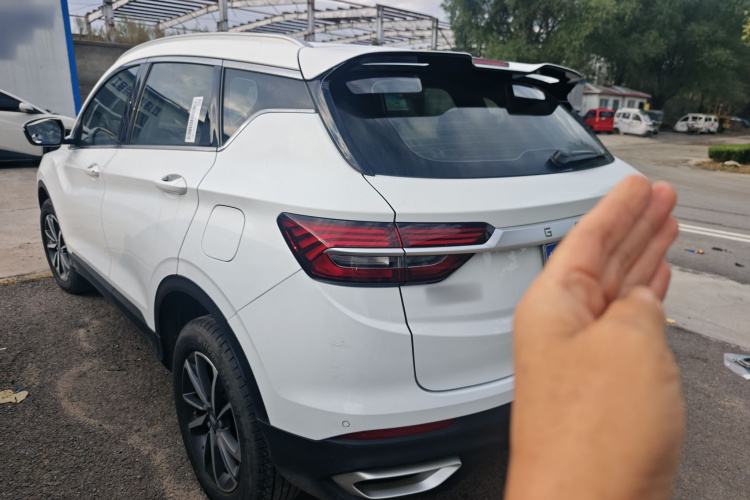 GEELY Coolray 2020 #4 GEELY Coolray 2020 imagen de coche #4