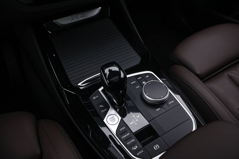 BMW X3 2024 #7 BMW X3 2024 car image #7