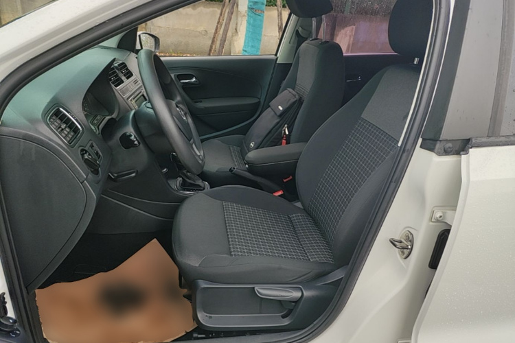 Volkswagen Polo 2016 #15 Volkswagen Polo 2016 car image #15