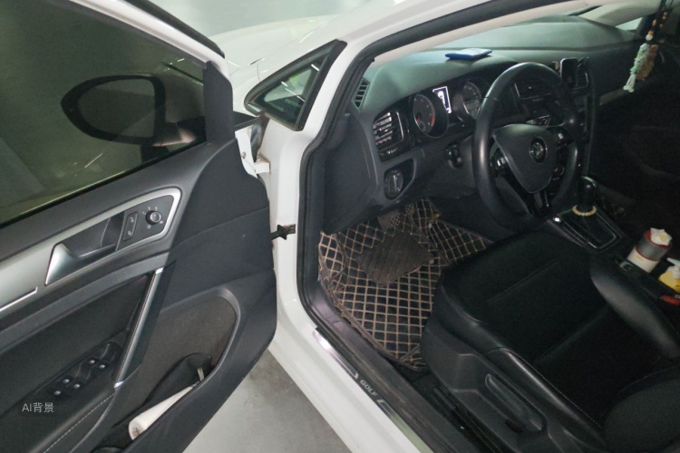 Volkswagen Golf 2020 immagine di auto #18