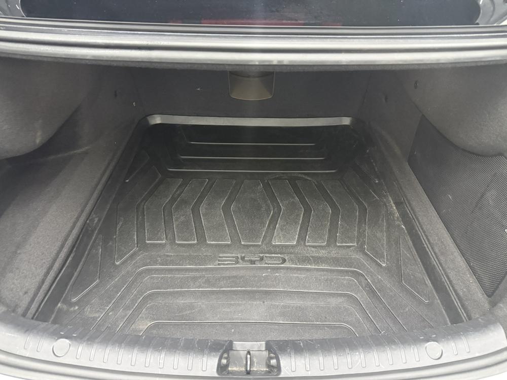 BYD Han 2023 car image #19