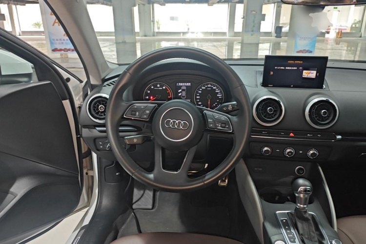 Audi A3 2021 car image #11