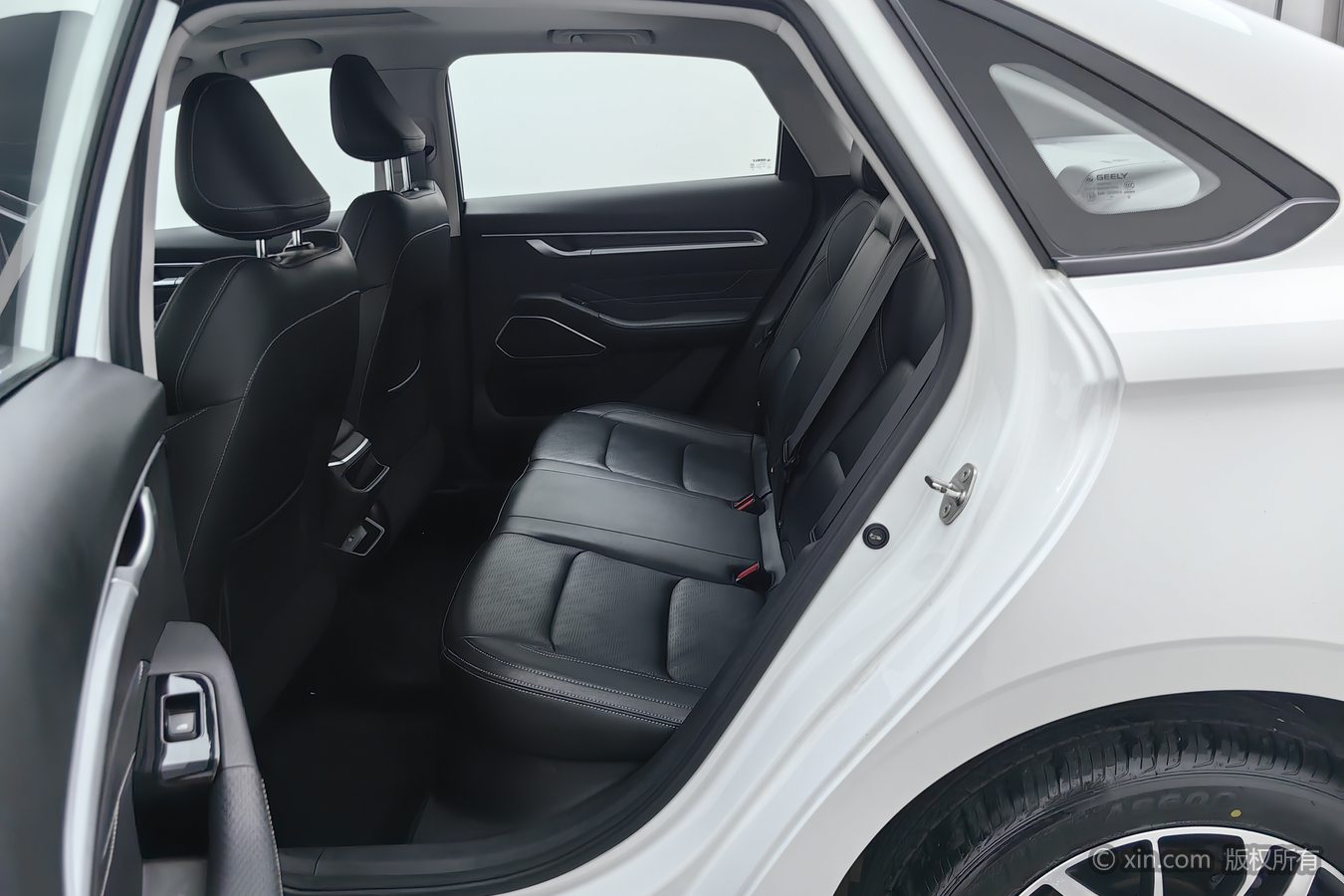 GEELY Emgrand 2023 #16 GEELY Emgrand 2023 car image #16