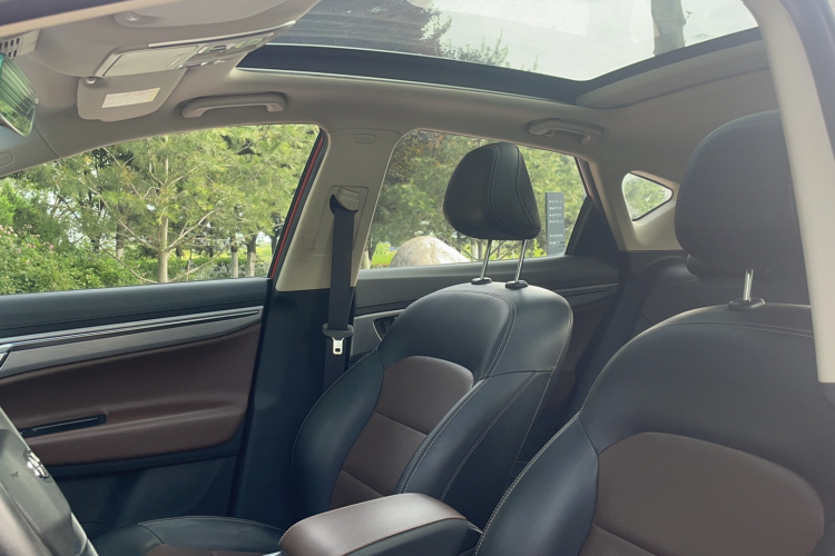 GEELY Emgrand GS 2019 #12 GEELY Emgrand GS 2019 car image #12