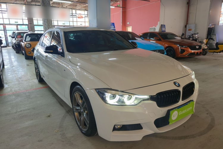 BMW 3 Series 2019 car image #4