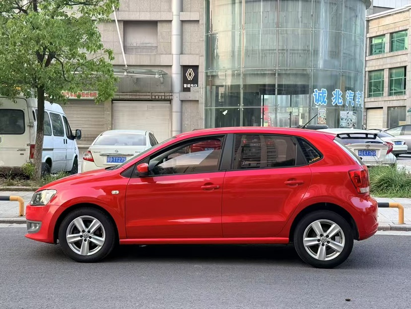 Volkswagen Polo 2012 #3 Volkswagen Polo 2012 car image #3