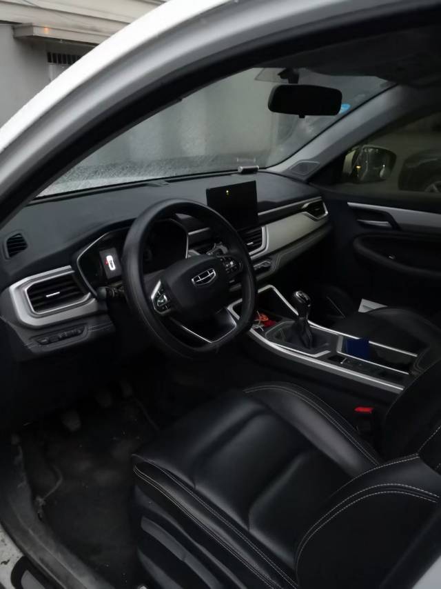 GEELY Vision X6 2019 car image #4