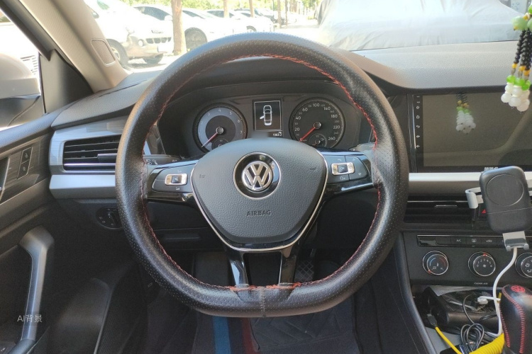 Volkswagen Lavida 2020 car image #12