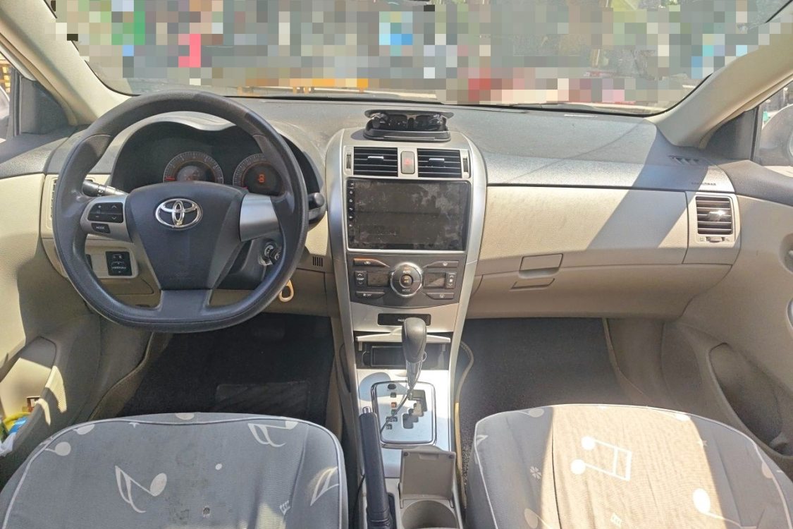 Toyota Corolla 2012 #21 Toyota Corolla 2012 car image #21