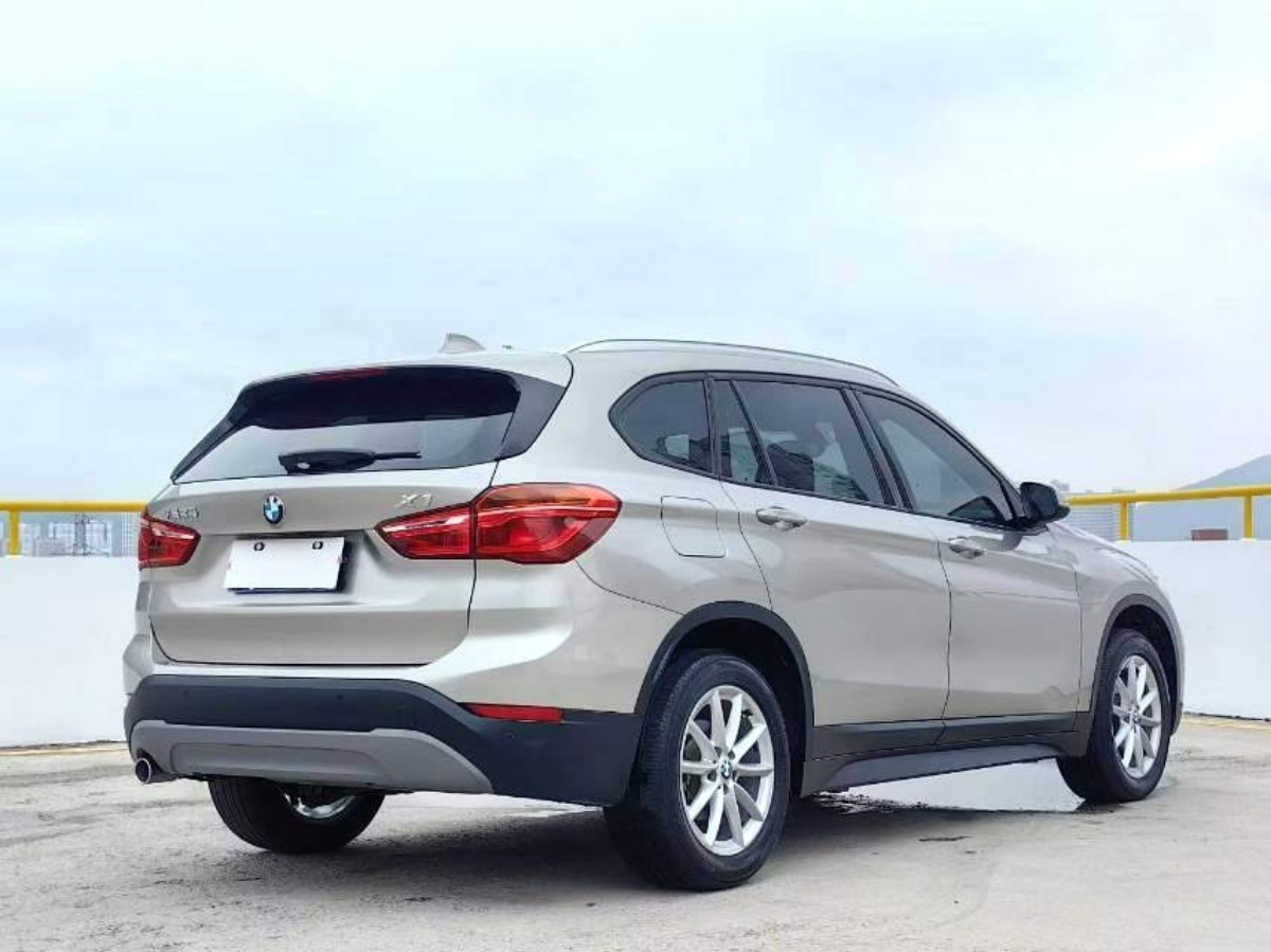 BMW X1 2018 #7 BMW X1 2018 car image #7