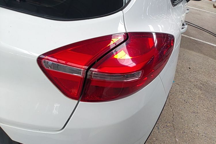GEELY Emgrand GS 2018 car image #8