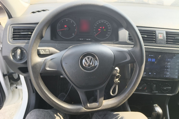 Volkswagen Santana 2020 #11 Volkswagen Santana 2020 صورة سيارة #11