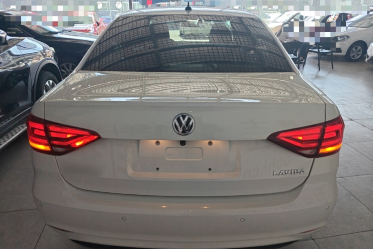 Volkswagen Lavida 2022 car image #6