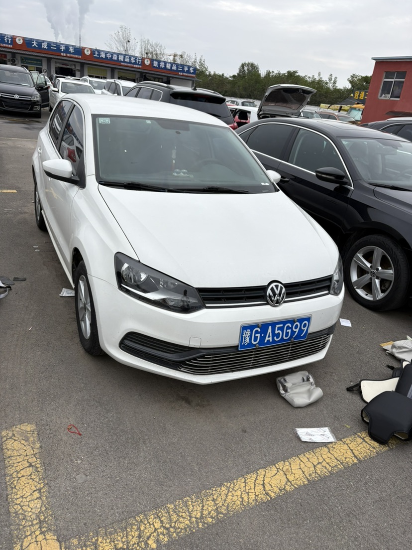 Volkswagen Polo 2015 #3 Volkswagen Polo 2015 car image #3