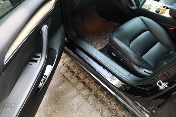 Tesla Model 3 2022 car image #18