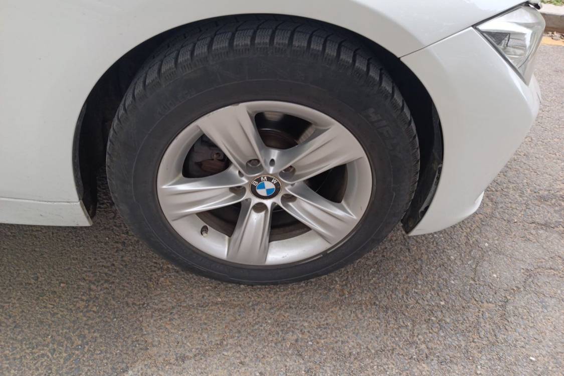 BMW 3 Series 2013 #9 BMW 3 Series 2013 image de voiture #9