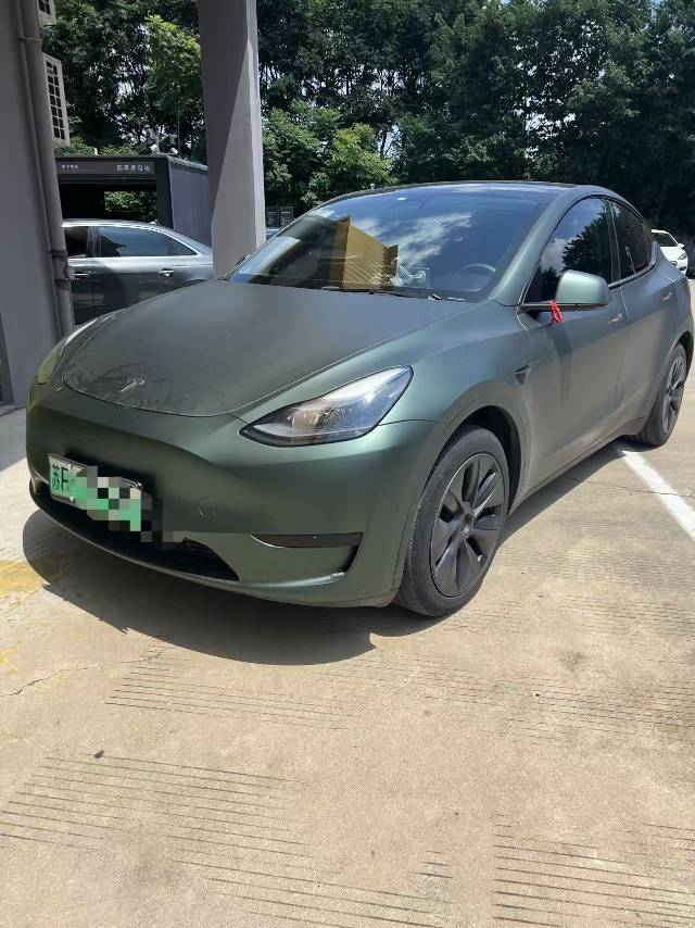 Tesla Model Y 2024 Tesla Model Y 2024 car image