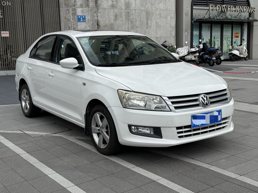 Volkswagen Santana 2013 #3 Volkswagen Santana 2013 car image #3