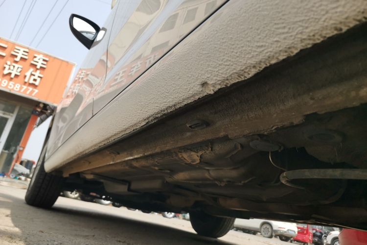 Volkswagen Santana 2020 car image #27