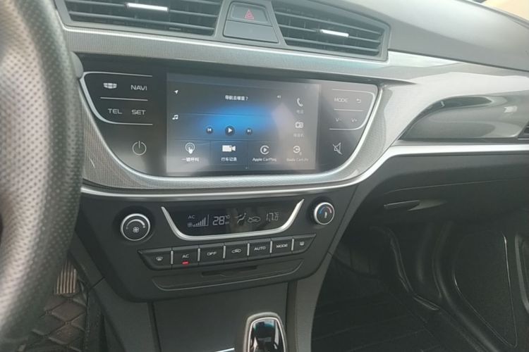 GEELY Emgrand 2018 #13 GEELY Emgrand 2018 car image #13