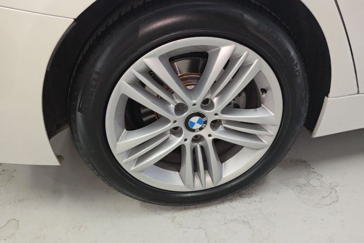 BMW 3 Series 2016 #10 BMW 3 Series 2016 car image #10