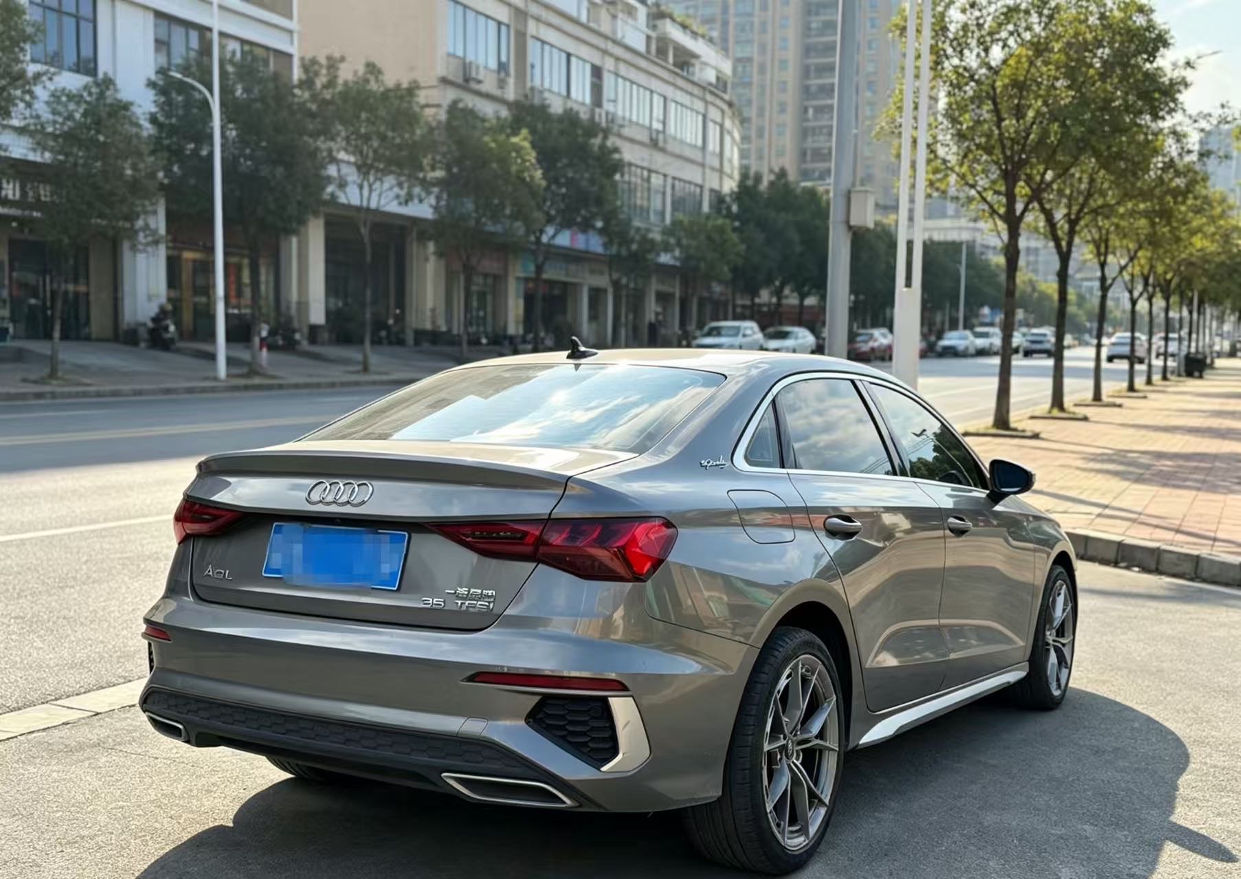 2021 car image #7