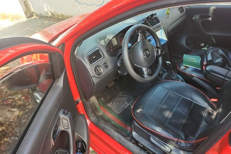 Volkswagen Polo 2014 #18 Volkswagen Polo 2014 car image #18
