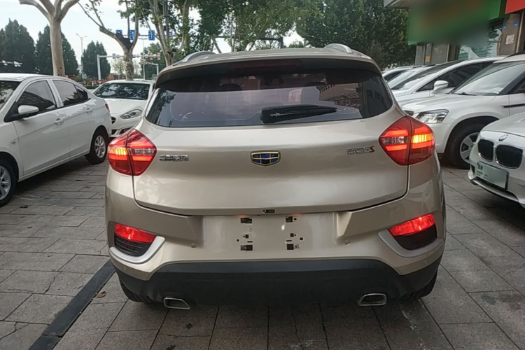 GEELY Emgrand GS 2018 изображение автомобиля #6