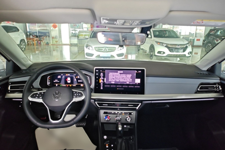 Volkswagen Lavida 2025 car image #10