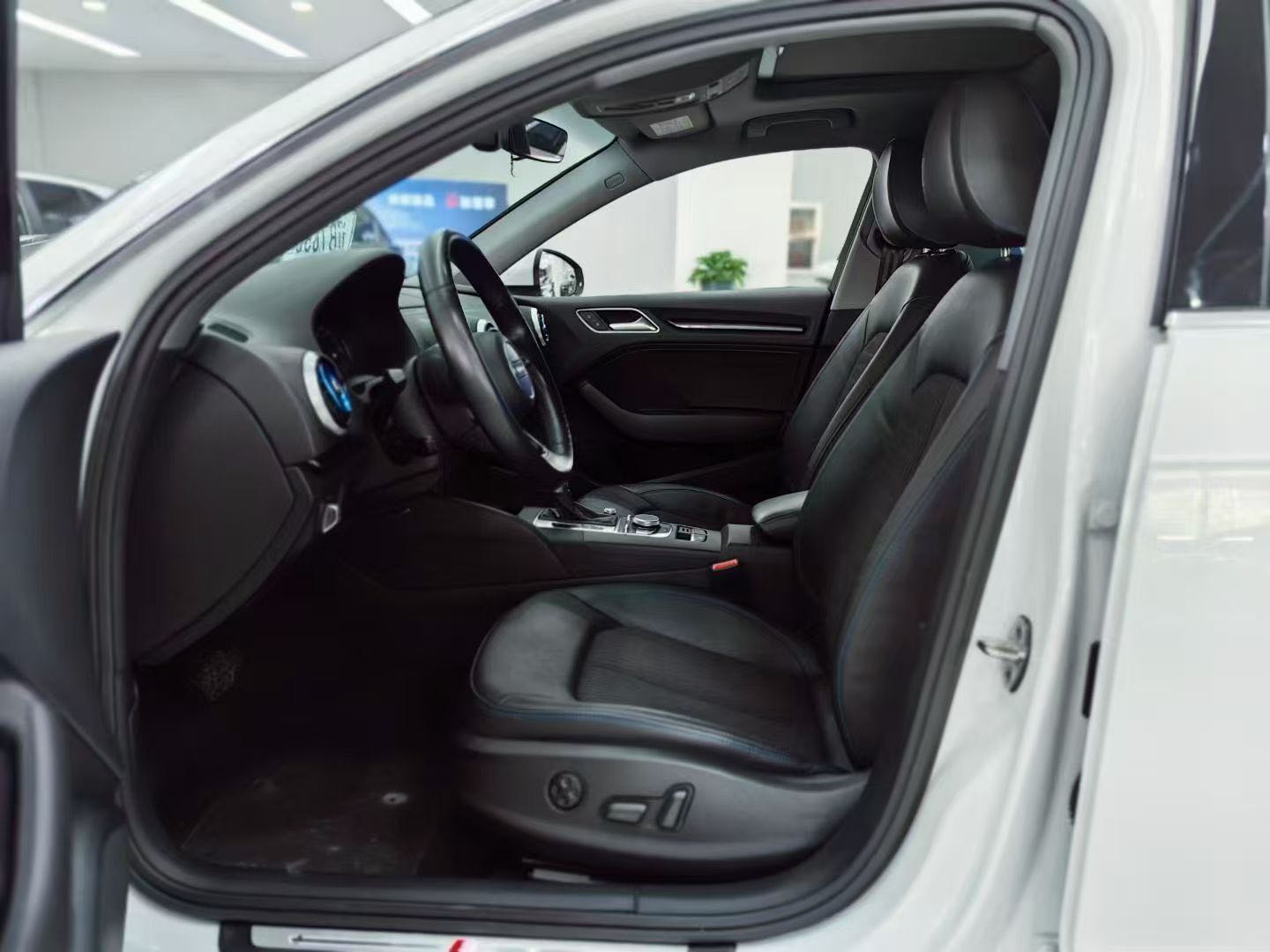 Audi A3 2019 #7 Audi A3 2019 car image #7