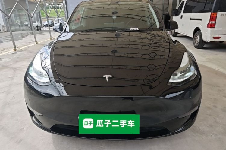 Tesla Model Y 2021 #3 Tesla Model Y 2021 car image #3