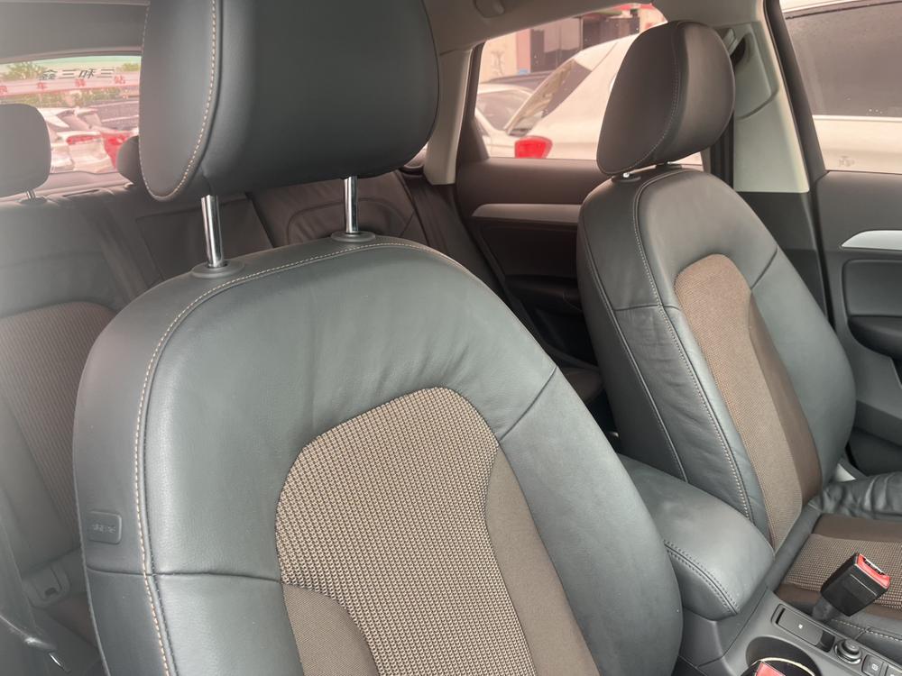 Audi Q3 2018 immagine di auto #20