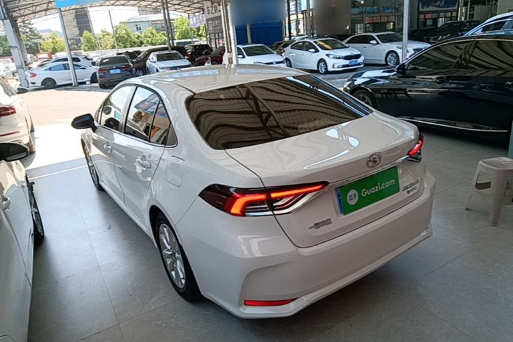 Toyota Corolla 2025 #5 Toyota Corolla 2025 car image #5