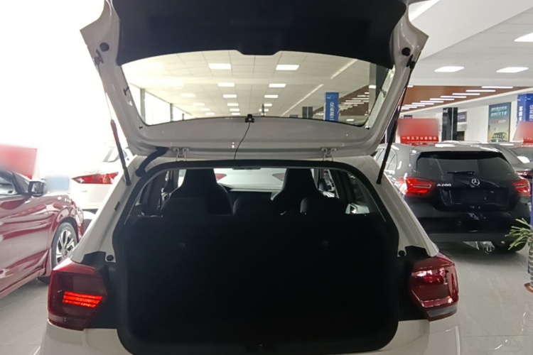 Volkswagen Polo 2019 #19 Volkswagen Polo 2019 car image #19