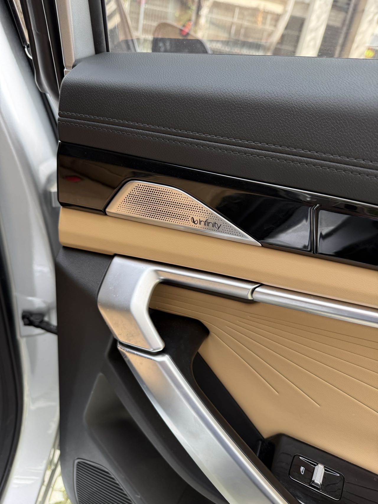 GEELY Boyue L 2023 car image #5