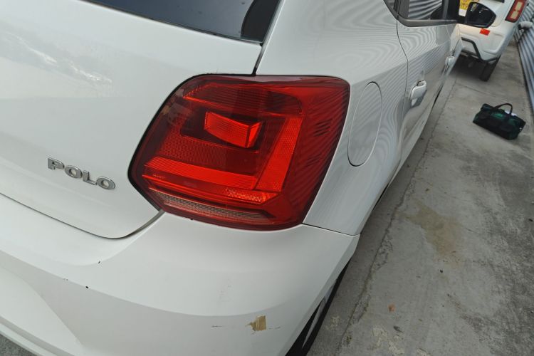 Volkswagen Polo 2017 imagem de carro #8