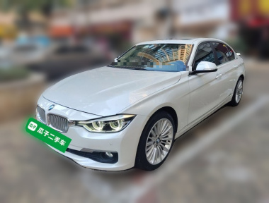 BMW 3 Series 2018 BMW 3 Series 2018 صورة سيارة