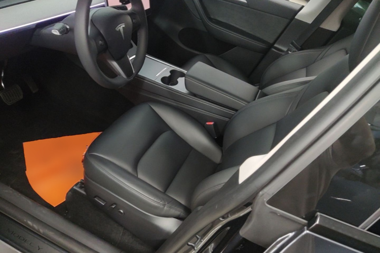 Tesla Model Y 2024 #15 Tesla Model Y 2024 car image #15