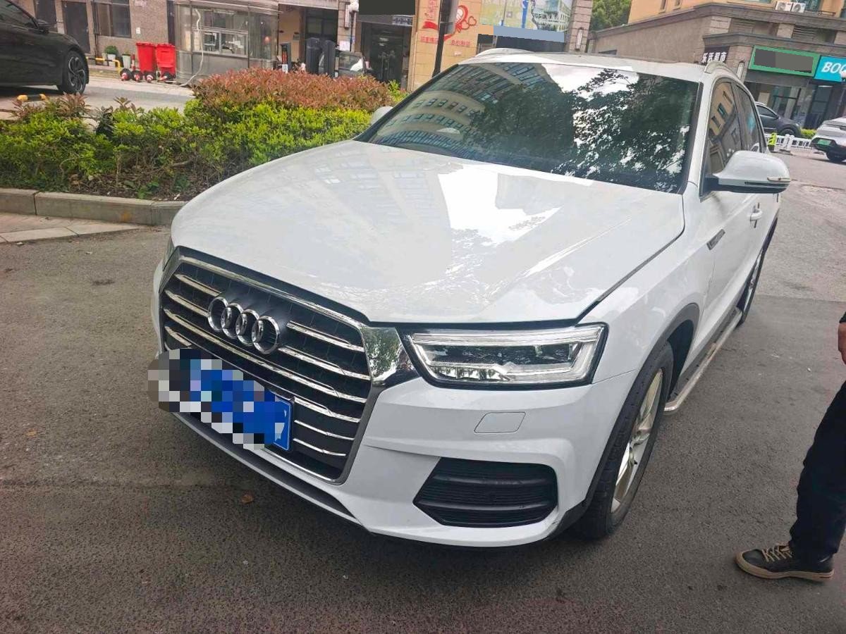2018 2018 immagine di auto