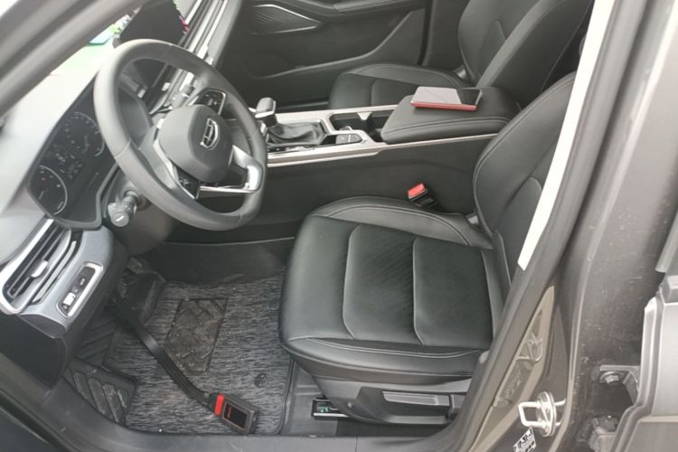 2023 car image #15