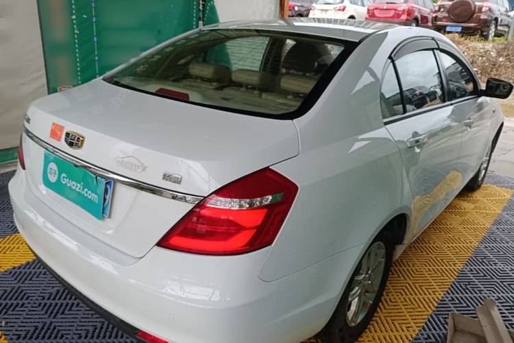 GEELY Emgrand 2017 #5 GEELY Emgrand 2017 car image #5