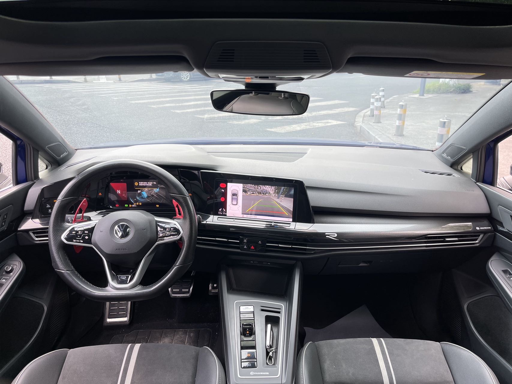 Volkswagen Golf 2021 car image #6