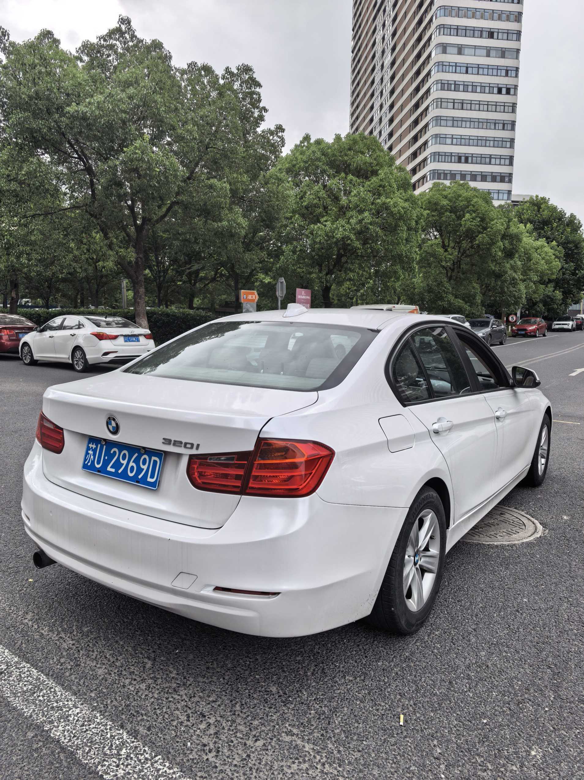 BMW 3 Series (Imported) 2013 #5 BMW 3 Series (Imported) 2013 car image #5